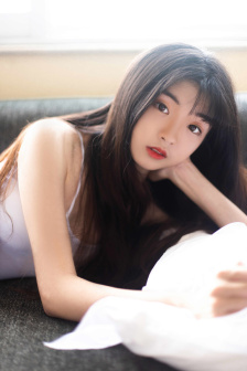 囚禁在阁楼的女人
